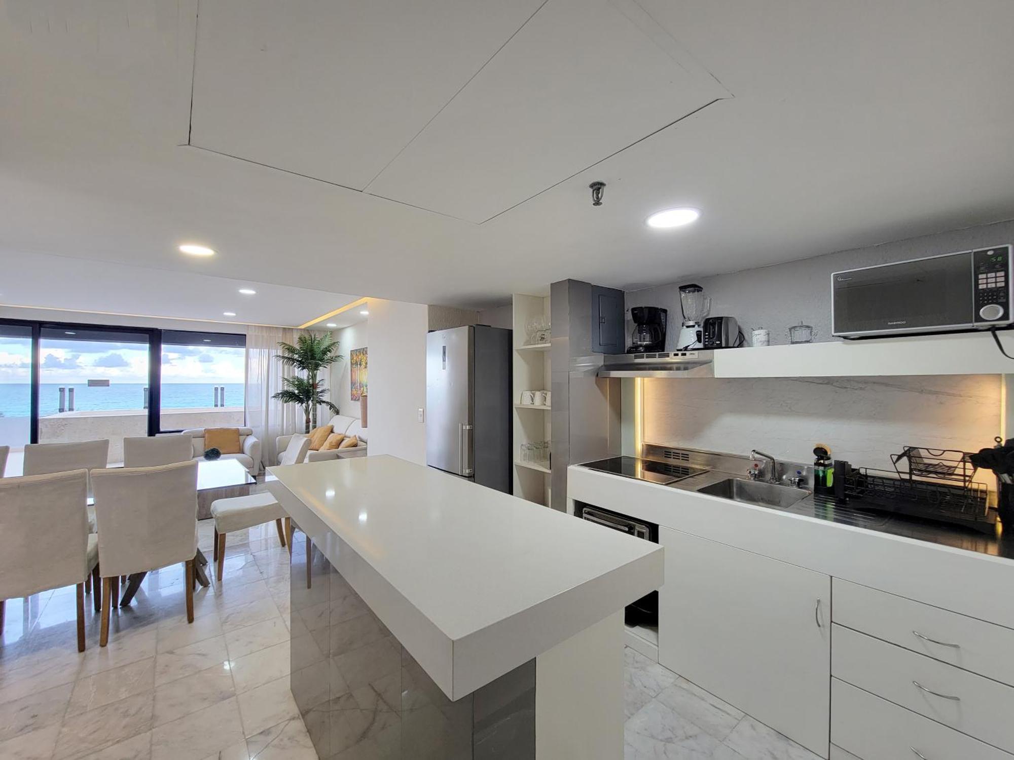 Beachfront Getaway Condo Cancun Exterior photo